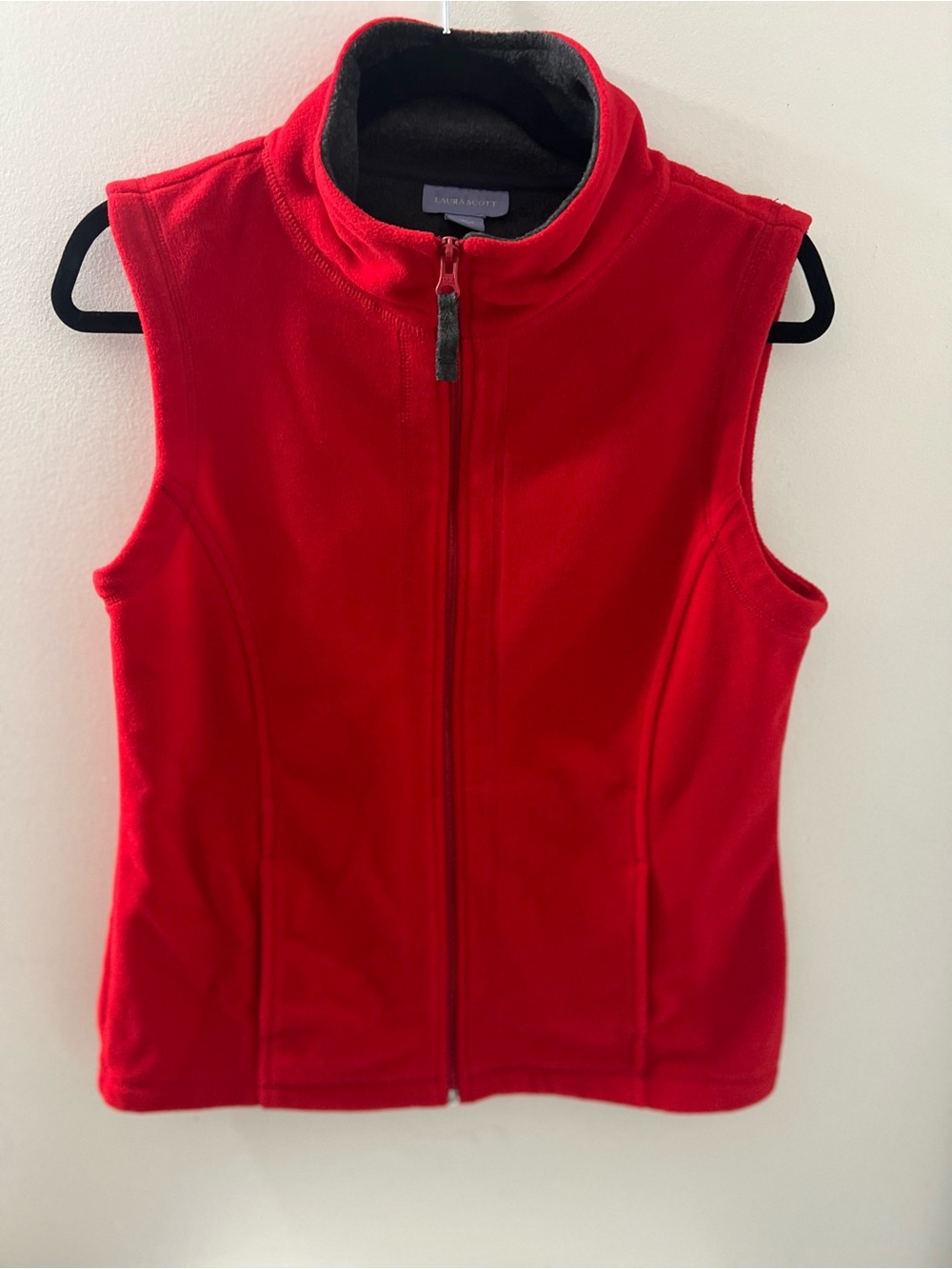 Laura Scott Bright Red Fleece Zip-Up Vest